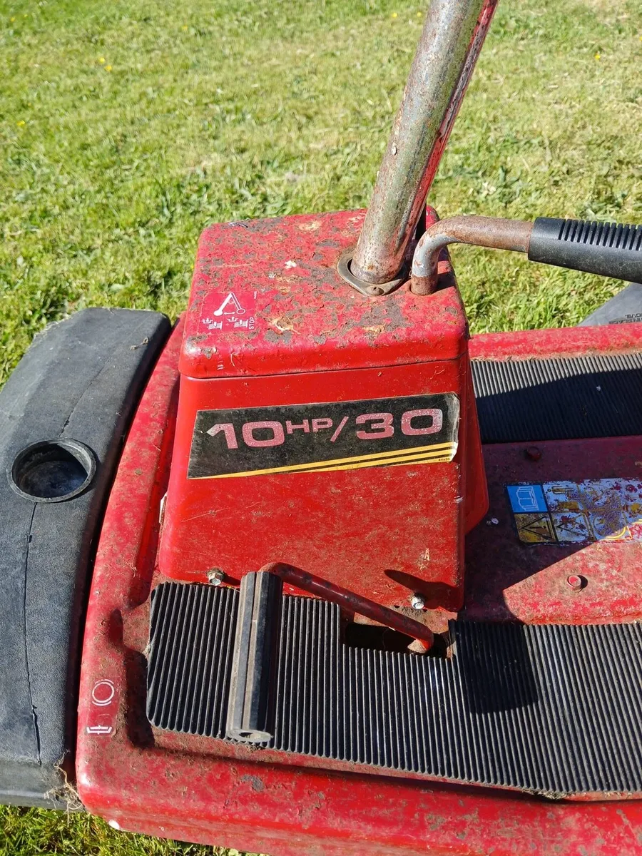 Murray Ride-On Lawnmower - Image 4