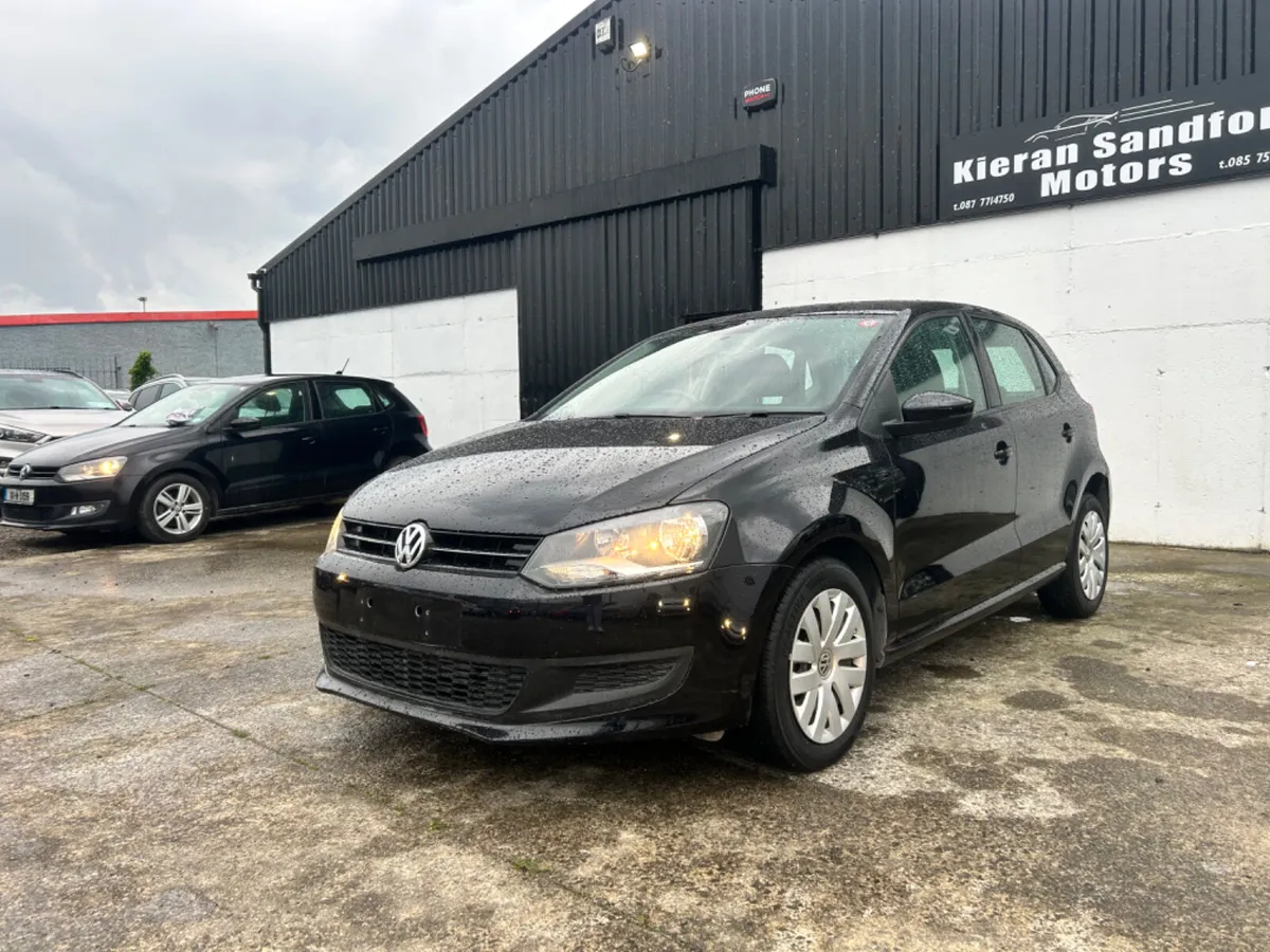 2014 Volkswagen Polo - Image 4
