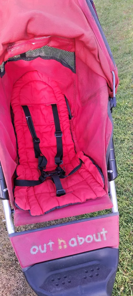 Out N About buggy - Image 4