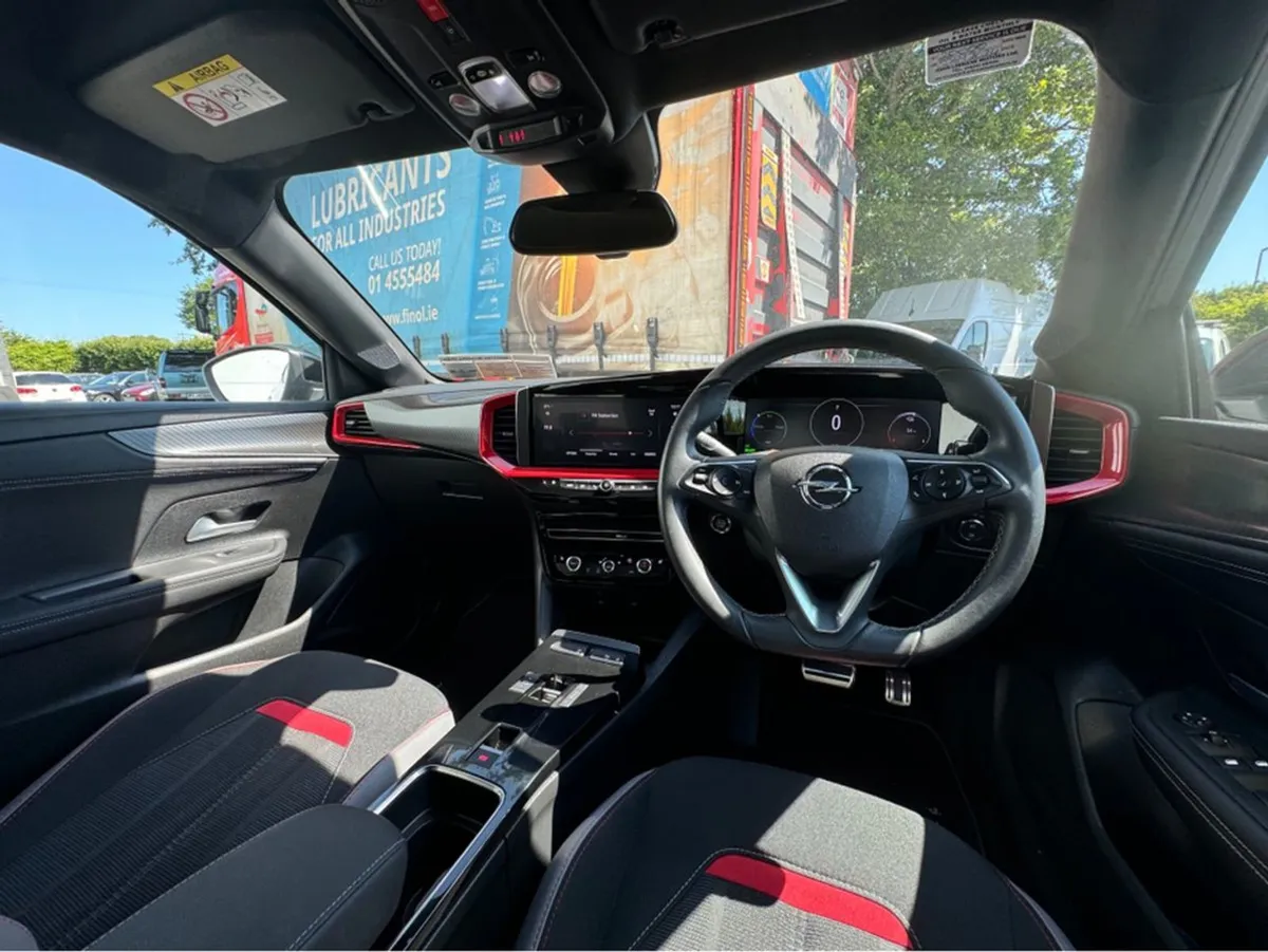 Opel Mokka E SRi 136PS - Image 2