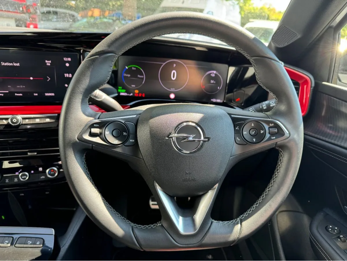 Opel Mokka E SRi 136PS - Image 4