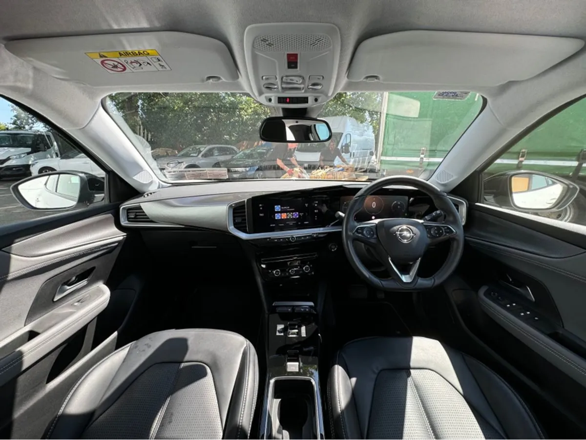 Opel Mokka E Elite 136PS - Image 2