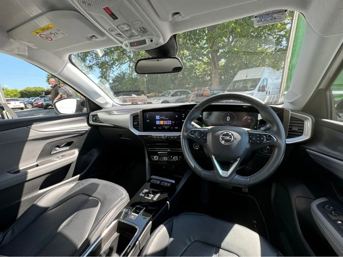 Opel Mokka E Elite 136PS - Image 3