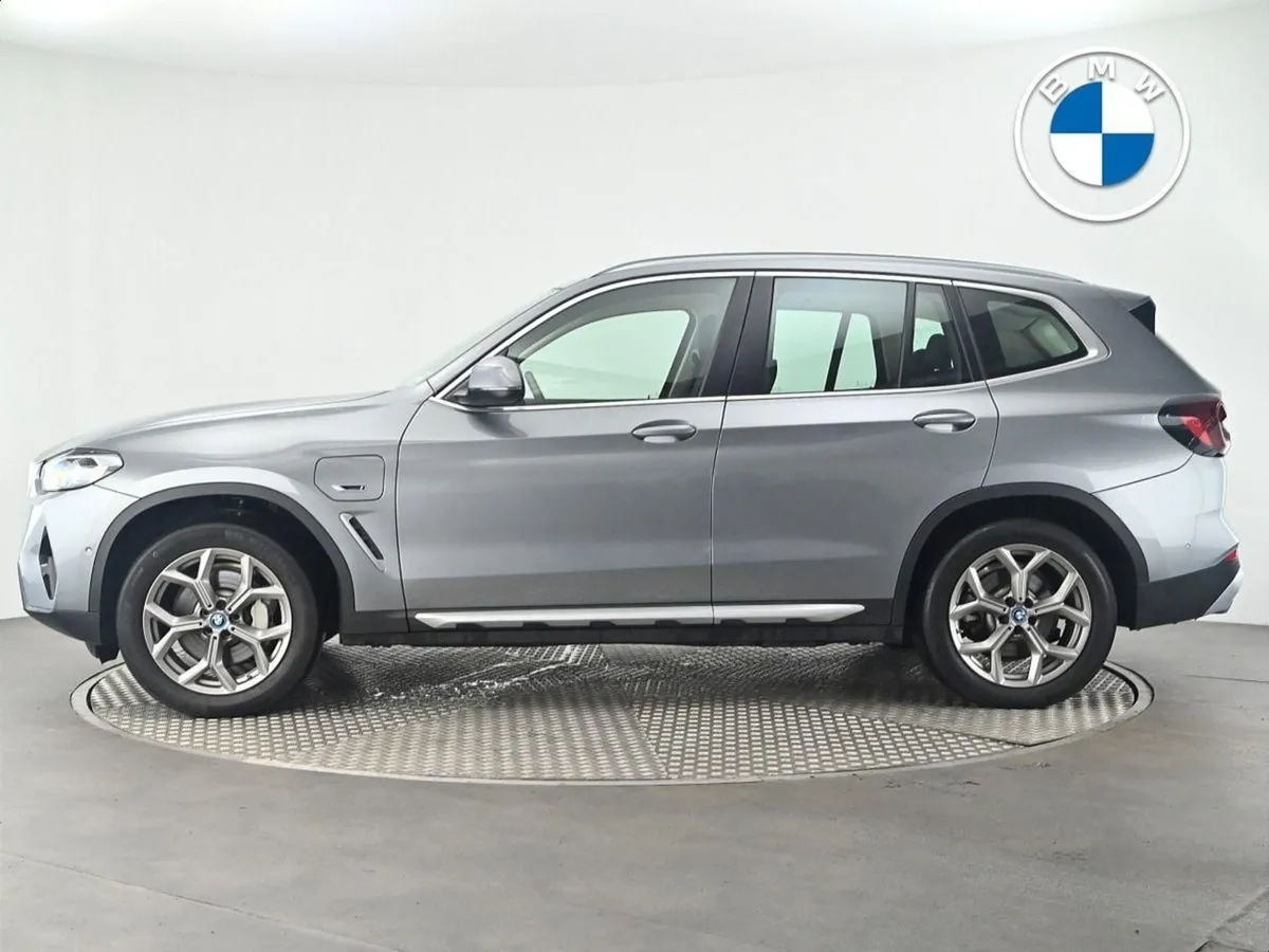 BMW X3 Xdrive30e Xline - Image 3