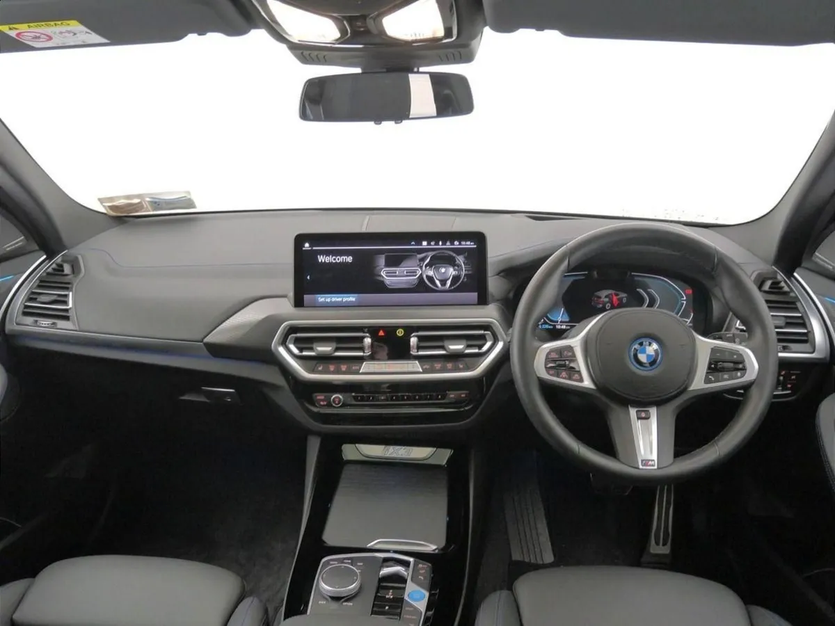 BMW iX3 M Sport Pro - Image 4