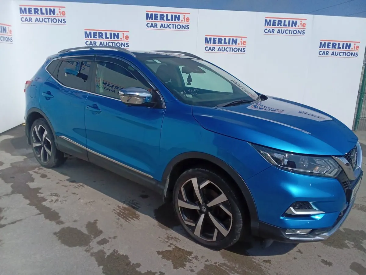 Nissan QASHQAI 1.2 SV Premium SS 18 - Image 2
