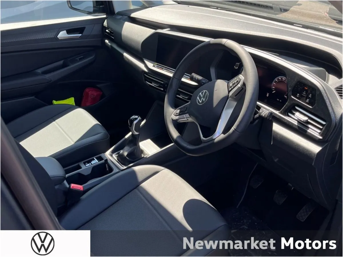 Volkswagen Caddy Maxi Life 6 Speed Seven Seater 2 - Image 2