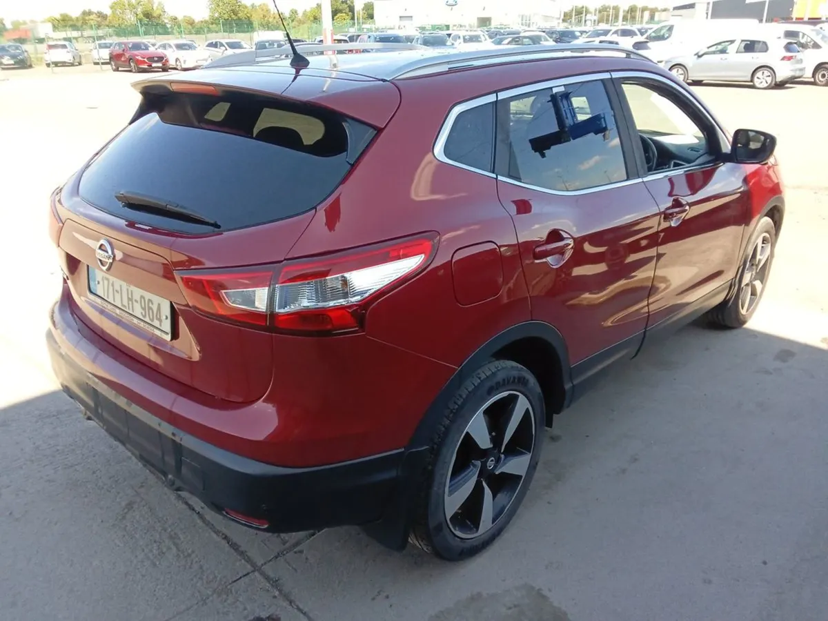 Nissan QASHQAI 1.5 SV Premium - Image 4