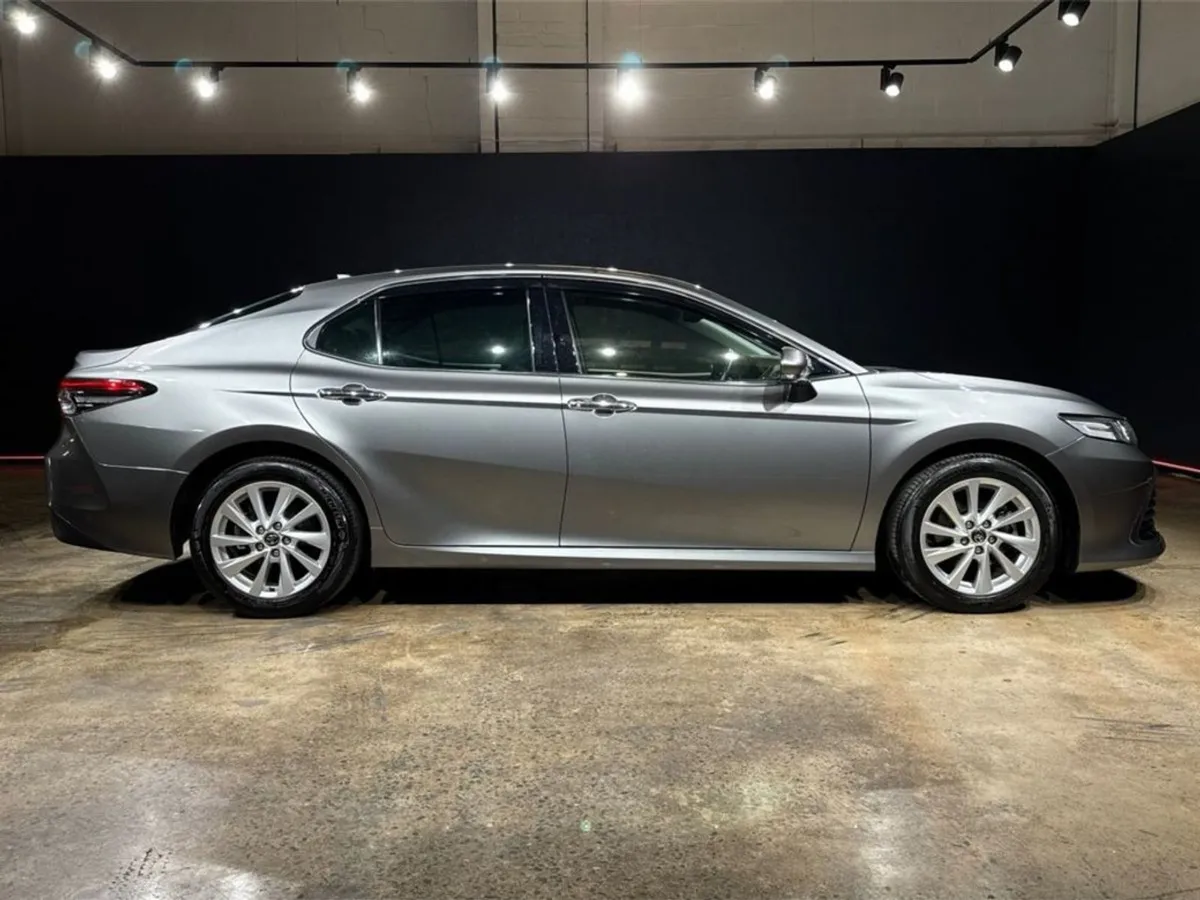 Toyota Camry 2.5 Hybrid - G Edition - Upgraded Al - Image 2