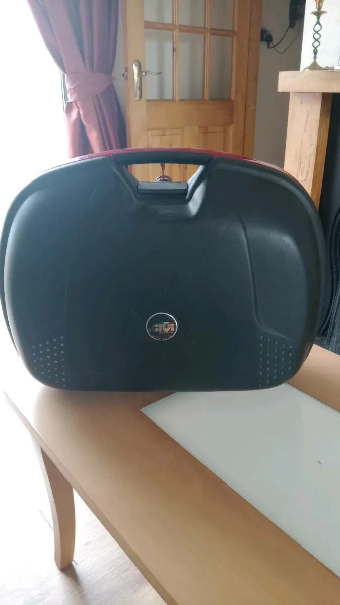 Motorcycle givi panners - Image 2