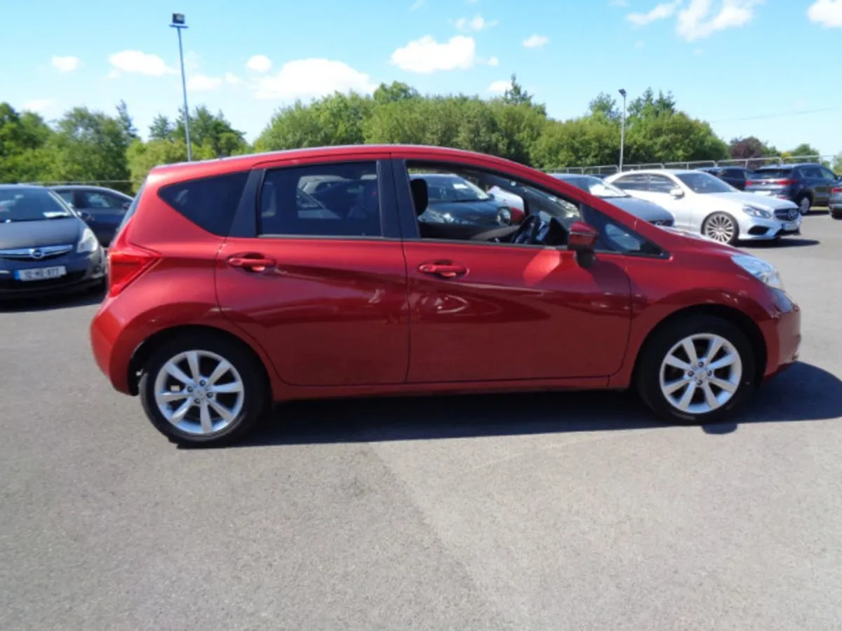 Nissan NOTE 1.2 SV Tech PK FAM 4DR - Image 2