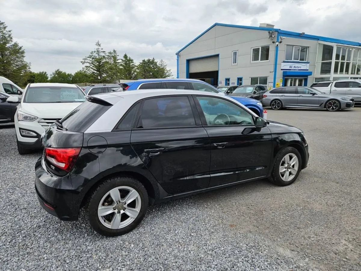 Audi A1 Sportback 1.0 DSG - Image 2