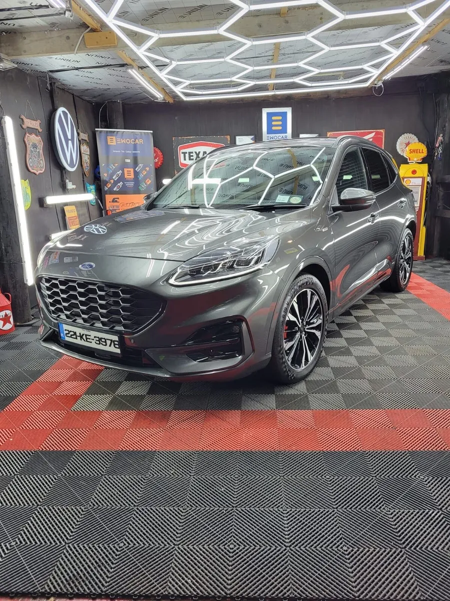 Ford Kuga ST Line X - Image 1