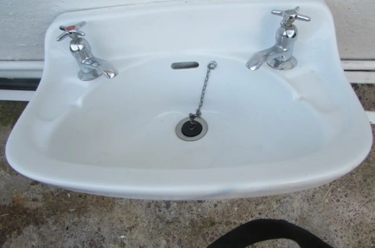 Shires Sink for Sale - Image 1