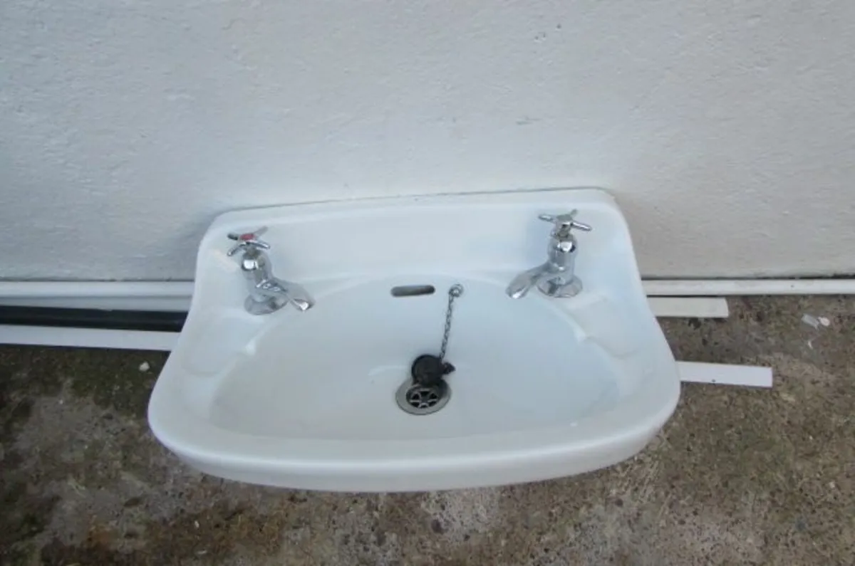 Shires Sink for Sale - Image 3