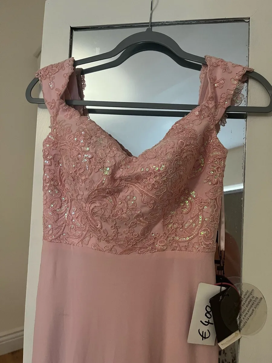 Debs Dress tags still on - Image 2