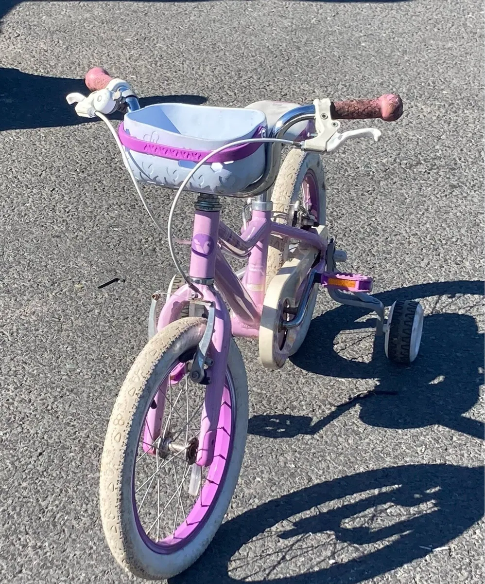 Girls bike - Image 3