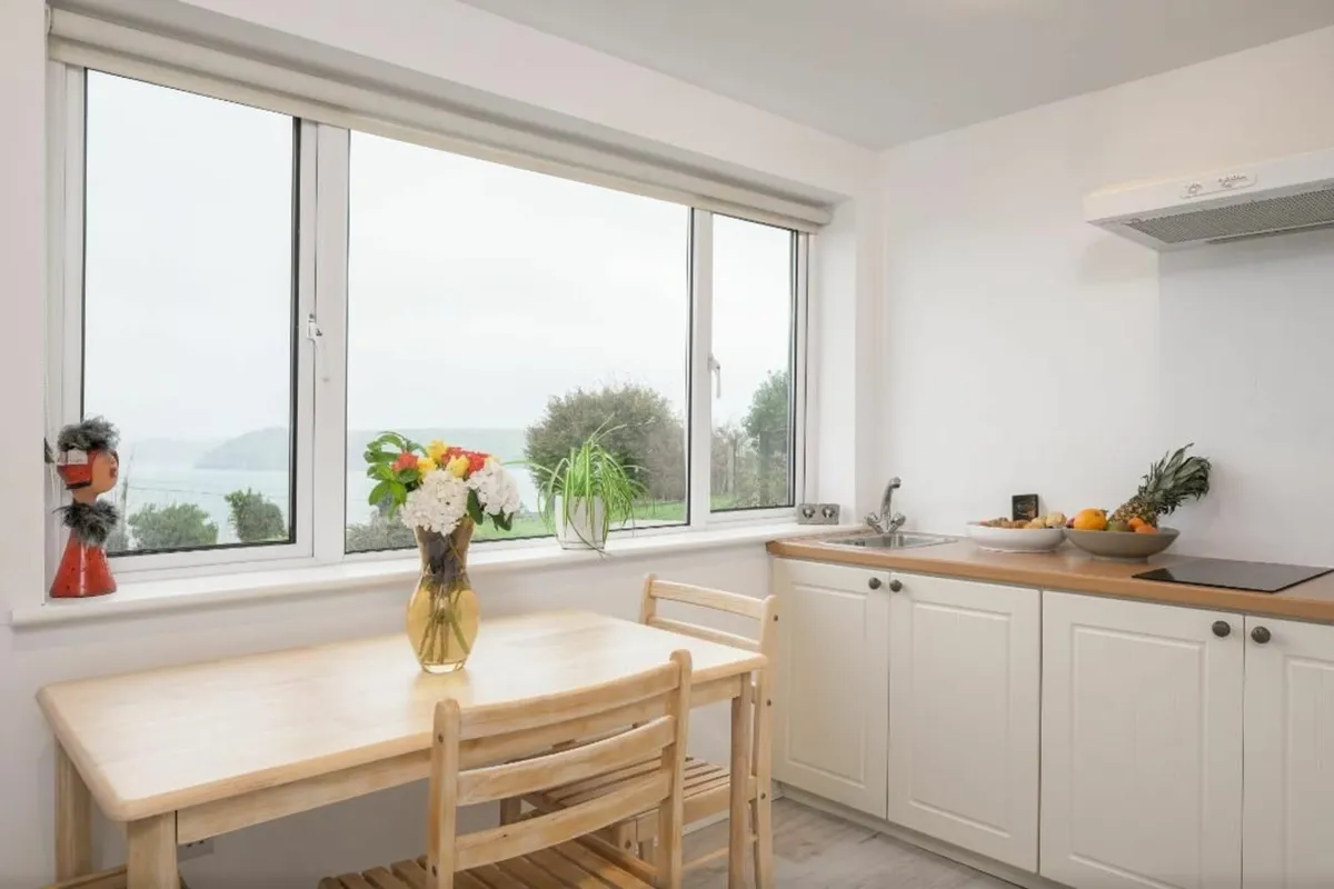 Apartment for short term letting - Image 3