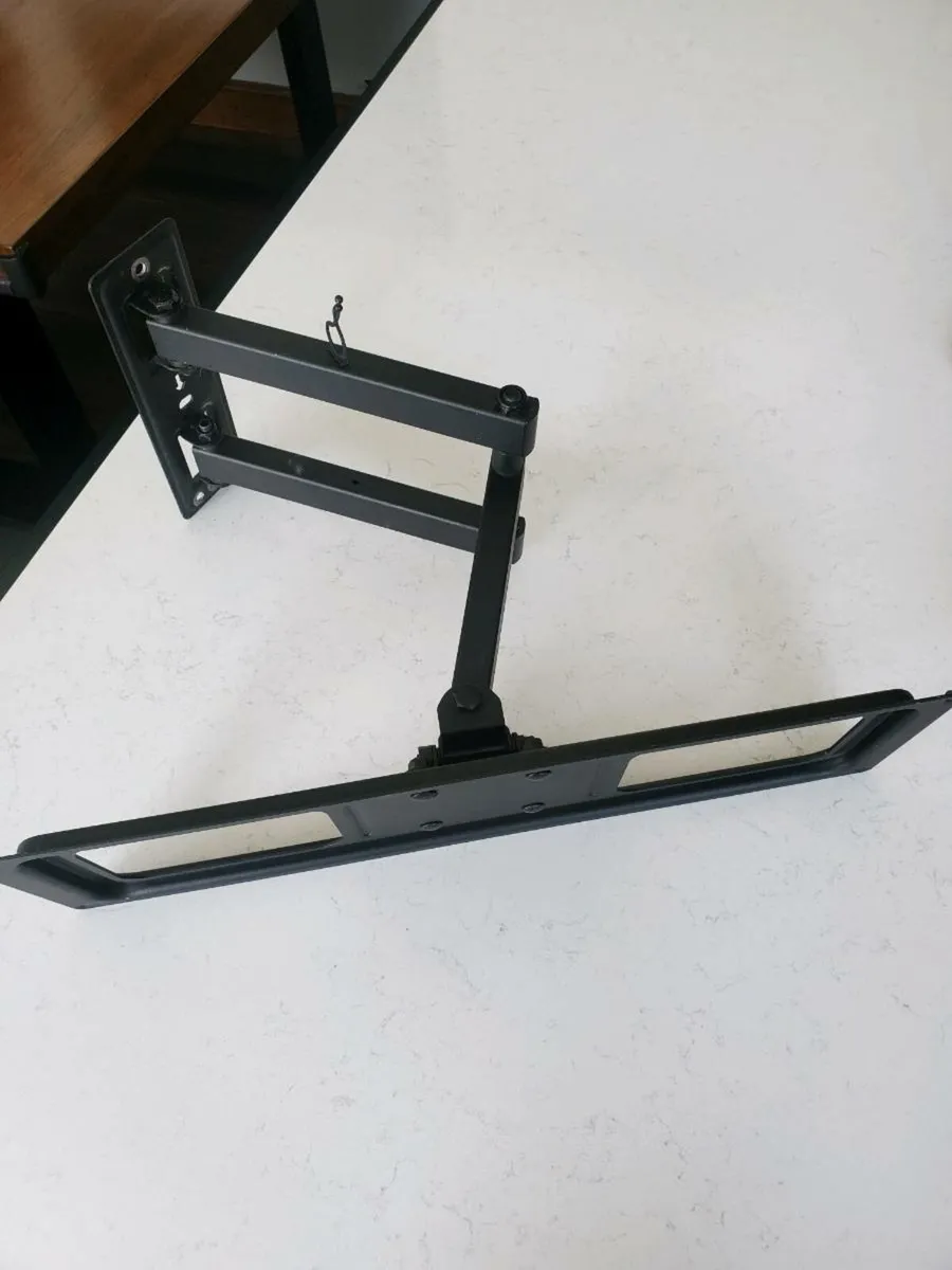 Heavy Duty Rotational TV Wall Mount - Image 3