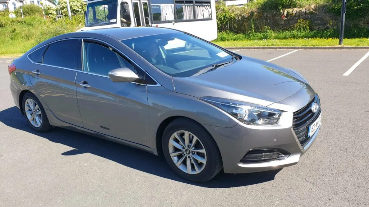Hyundai i40 2015 1.7, full leather seats, long NCT - Image 1