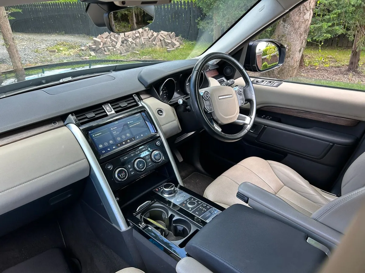 Land Rover Discovery HSE SD4 240ps 7s. New NCT - Image 4