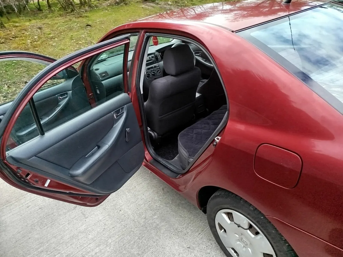 Toyota Corolla 2005 - Image 4
