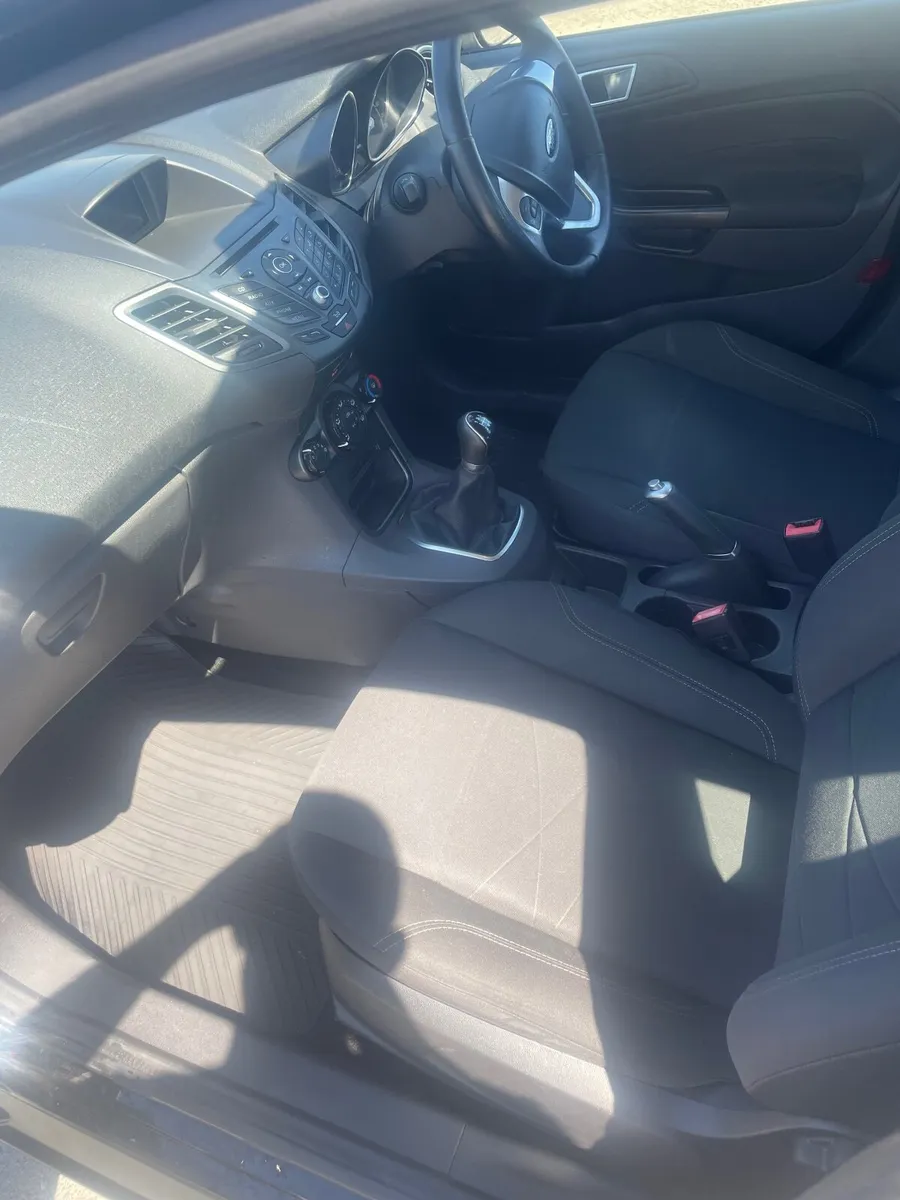 2016 Ford Fiesta 1.5 Diesel - Image 3