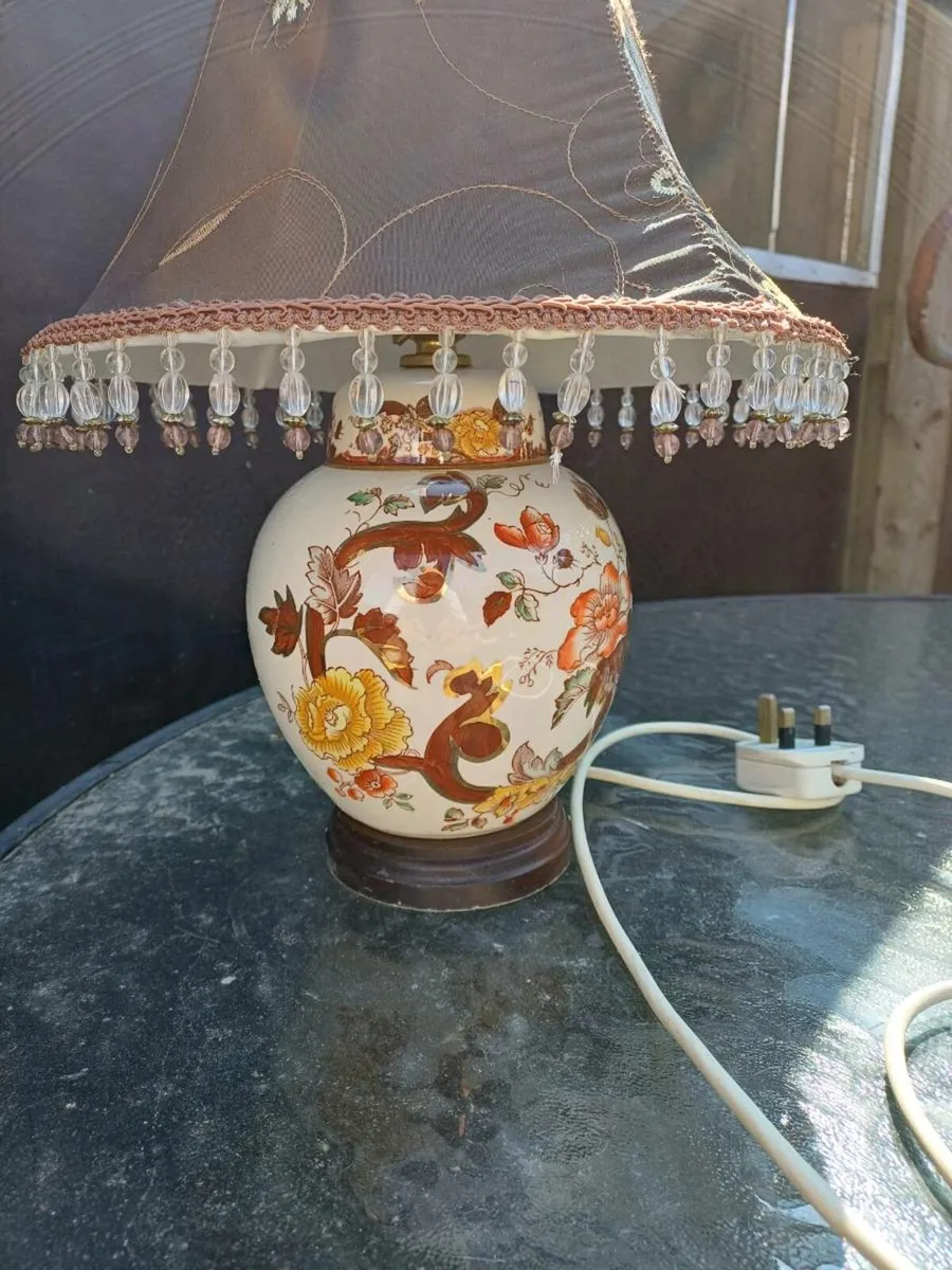 Vintage Mandalay Mason Table Lamp - Image 1