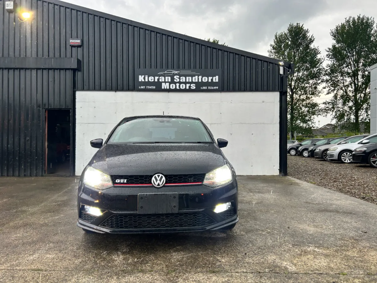 2016 Volkswagen Polo GTI - Image 2