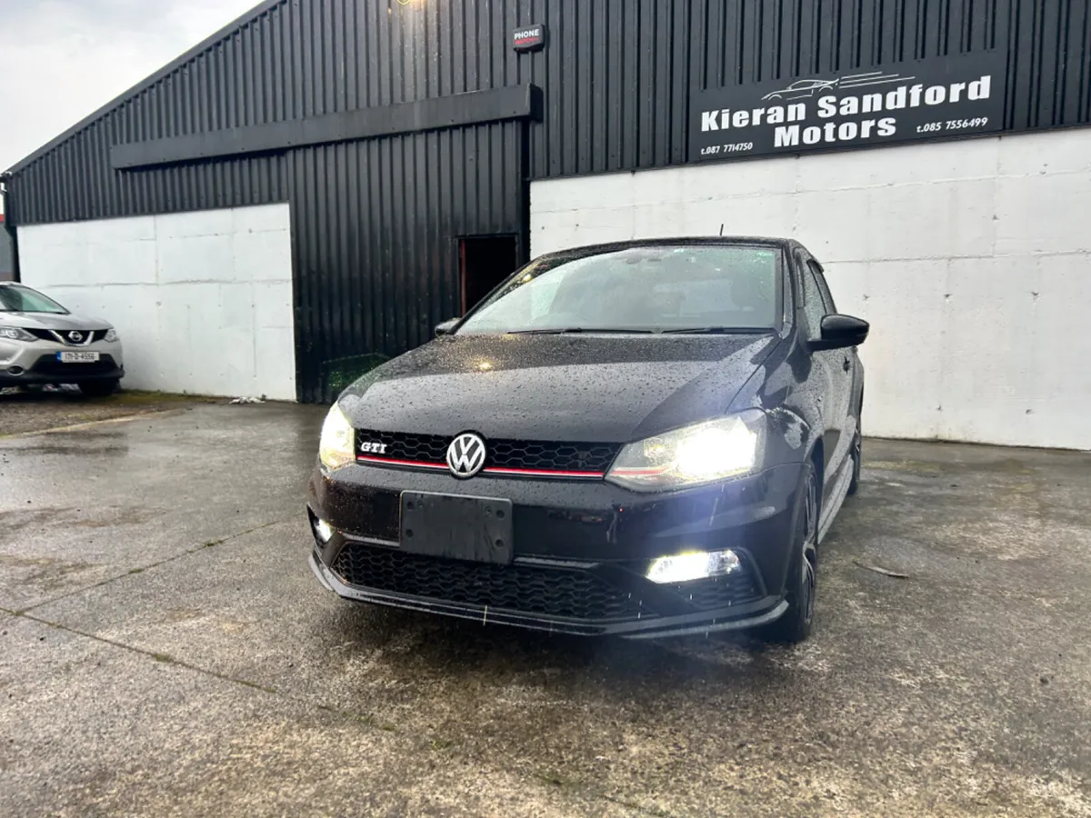 2016 Volkswagen Polo GTI - Image 3