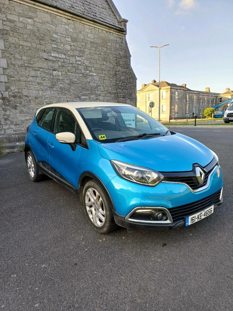 RENAULT CAPTUR 2016 AUTOMATIC - Image 2
