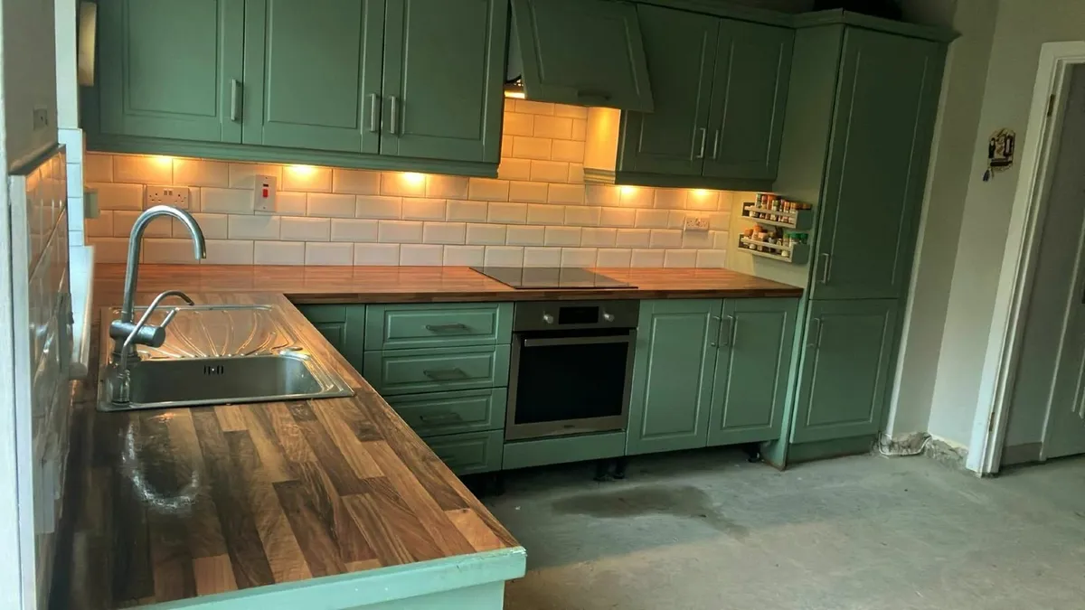 Kitchen for sale . - Image 2