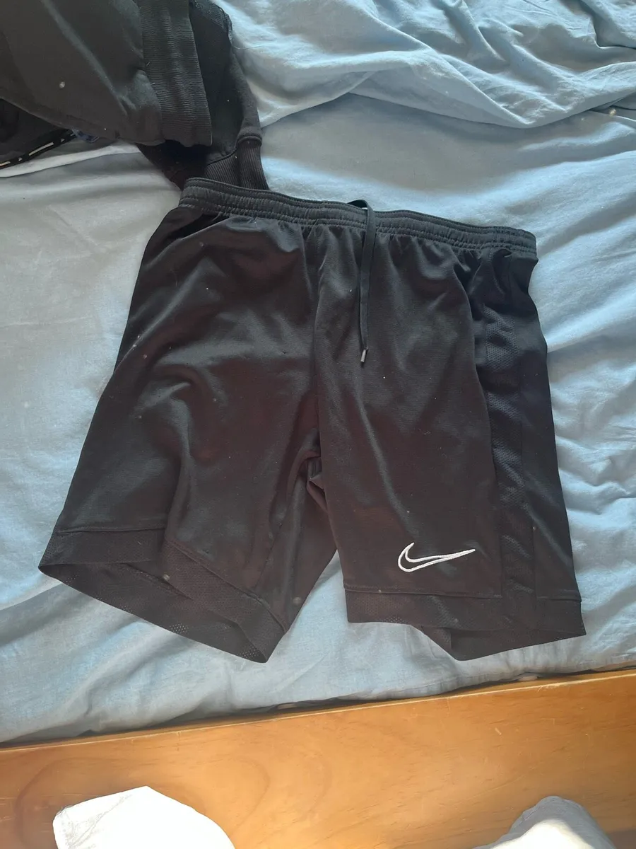 Shorts - Image 1