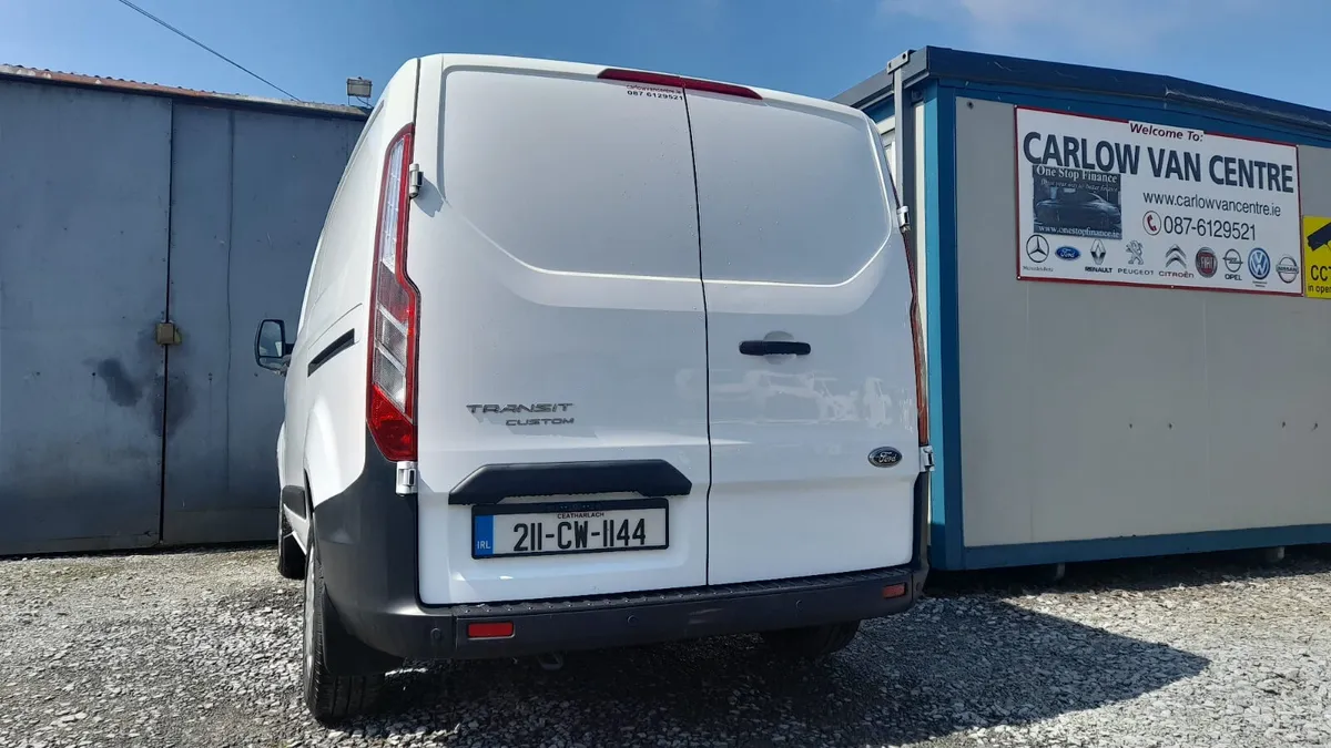 211 Ford Transit Custom 2.0 EBL 130 swb Leader - Image 4