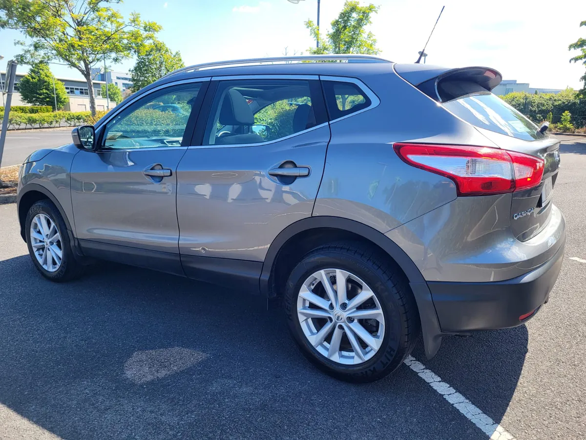 2016 NISSAN QASHQAI 1.2 SV GLASS ROOF - Image 4
