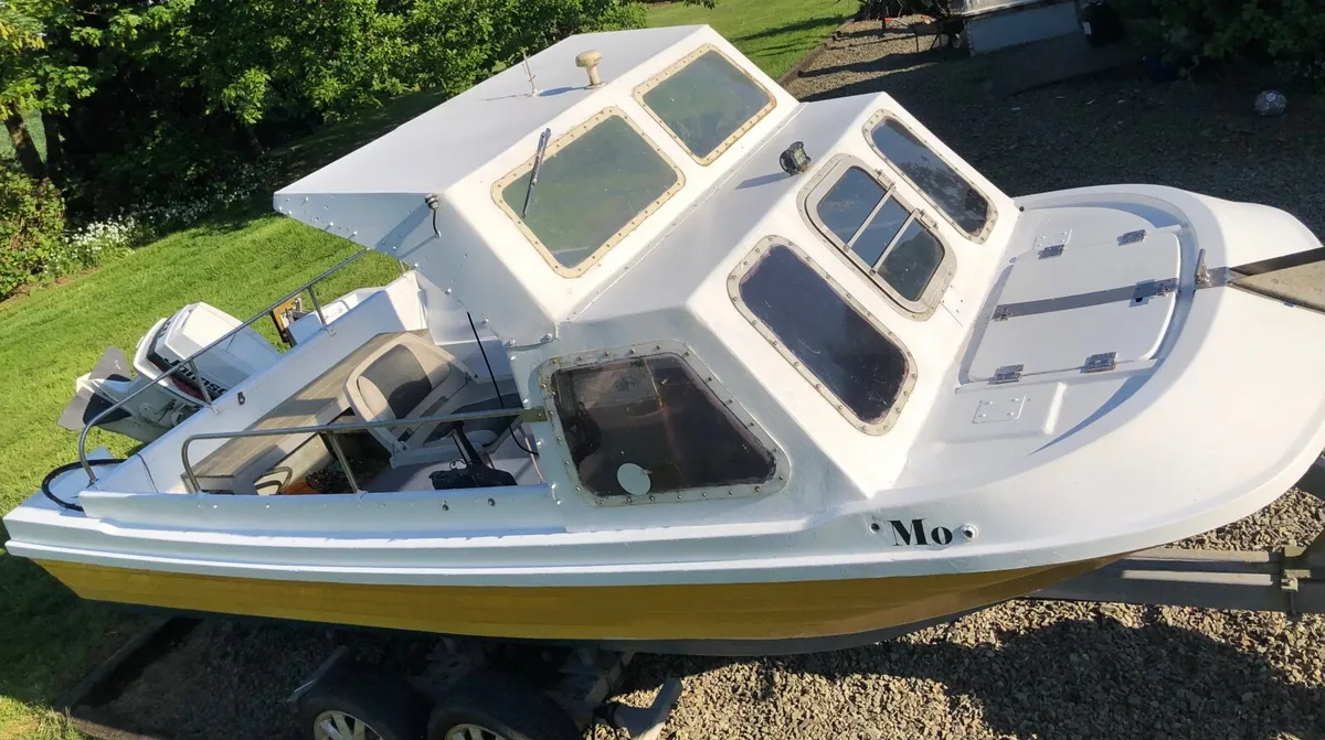 Lovely Fishing Boat - 17’ - Image 2