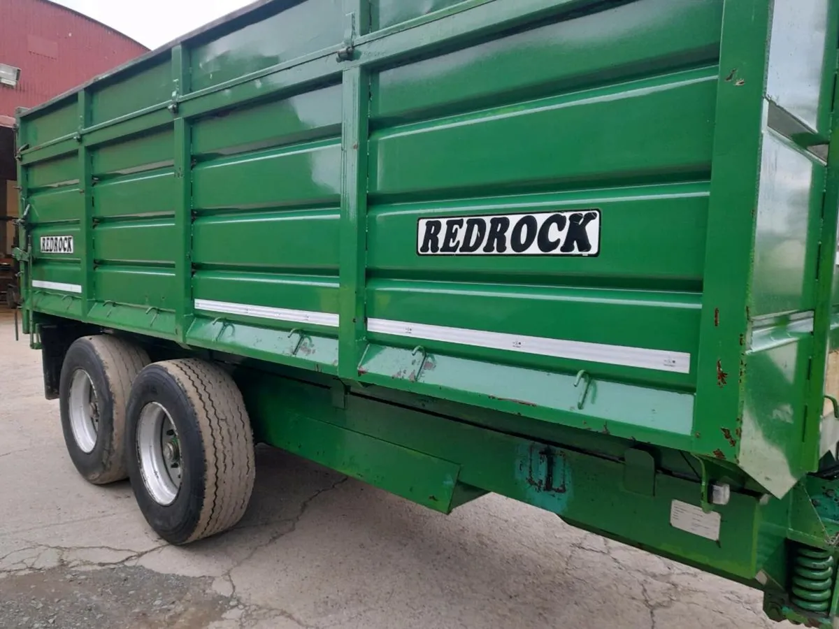Grain trailer - Image 1