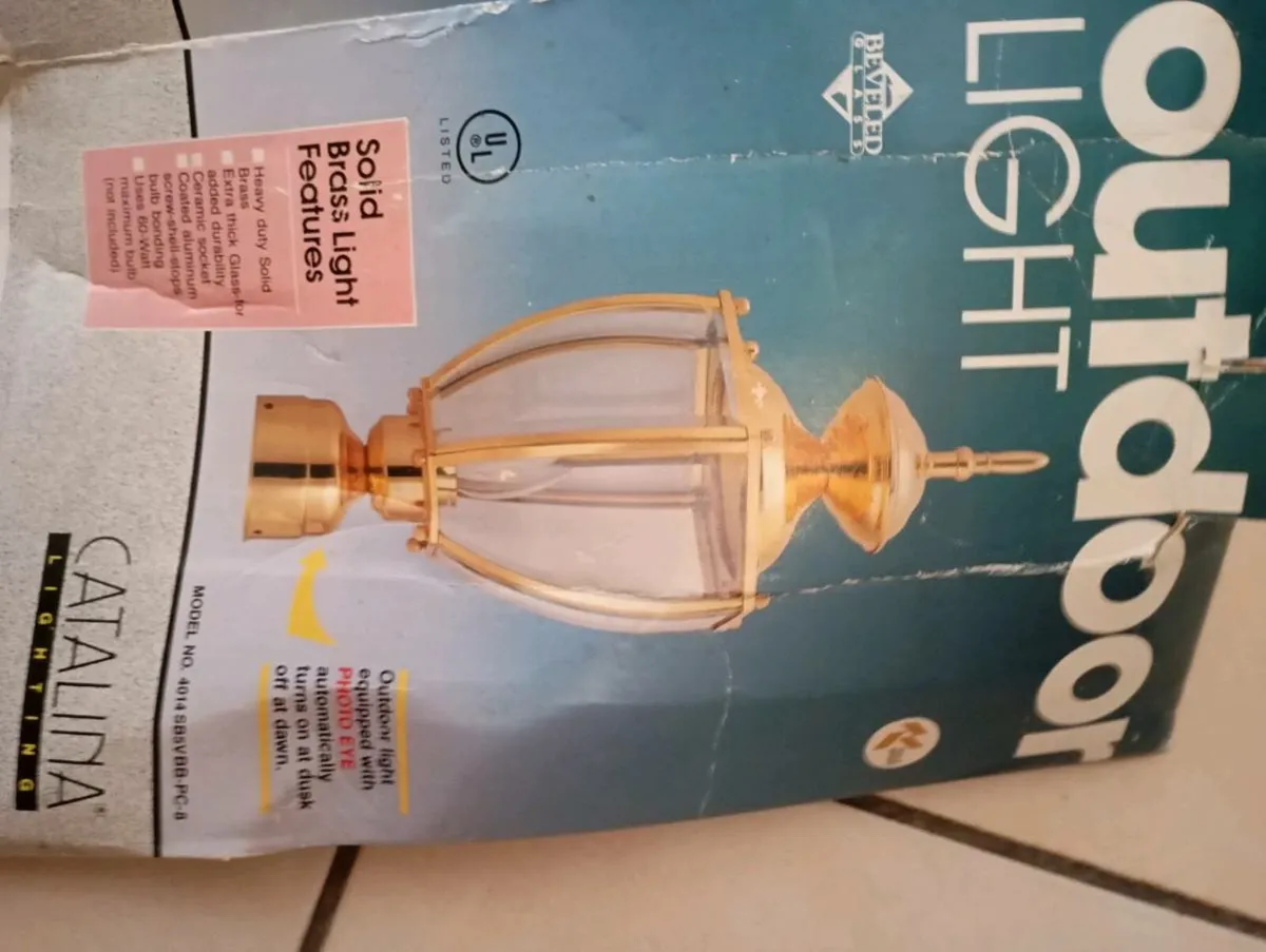Outdoor Solid Brass Light - Image 3