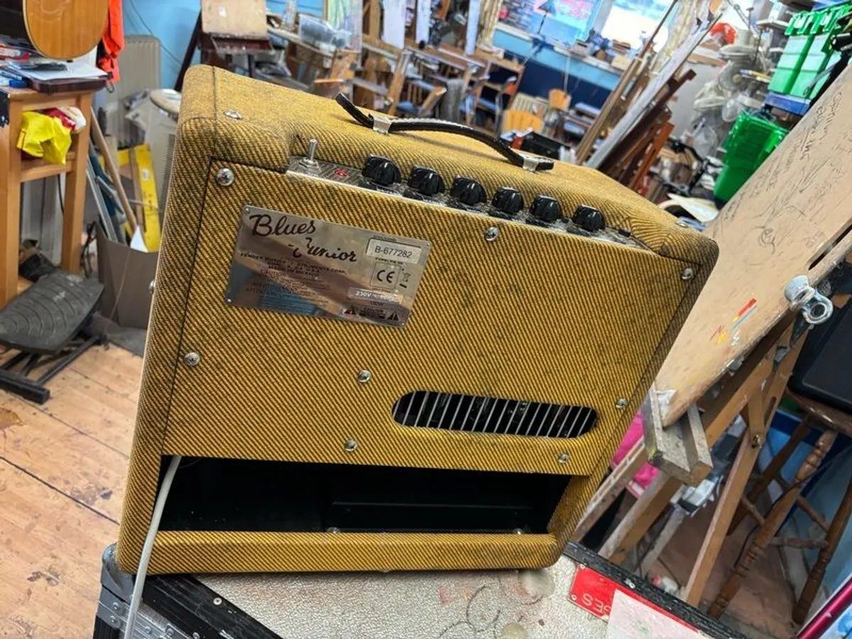 Fender Blues Junior iii plus Eminence 1218 speaker - Image 3