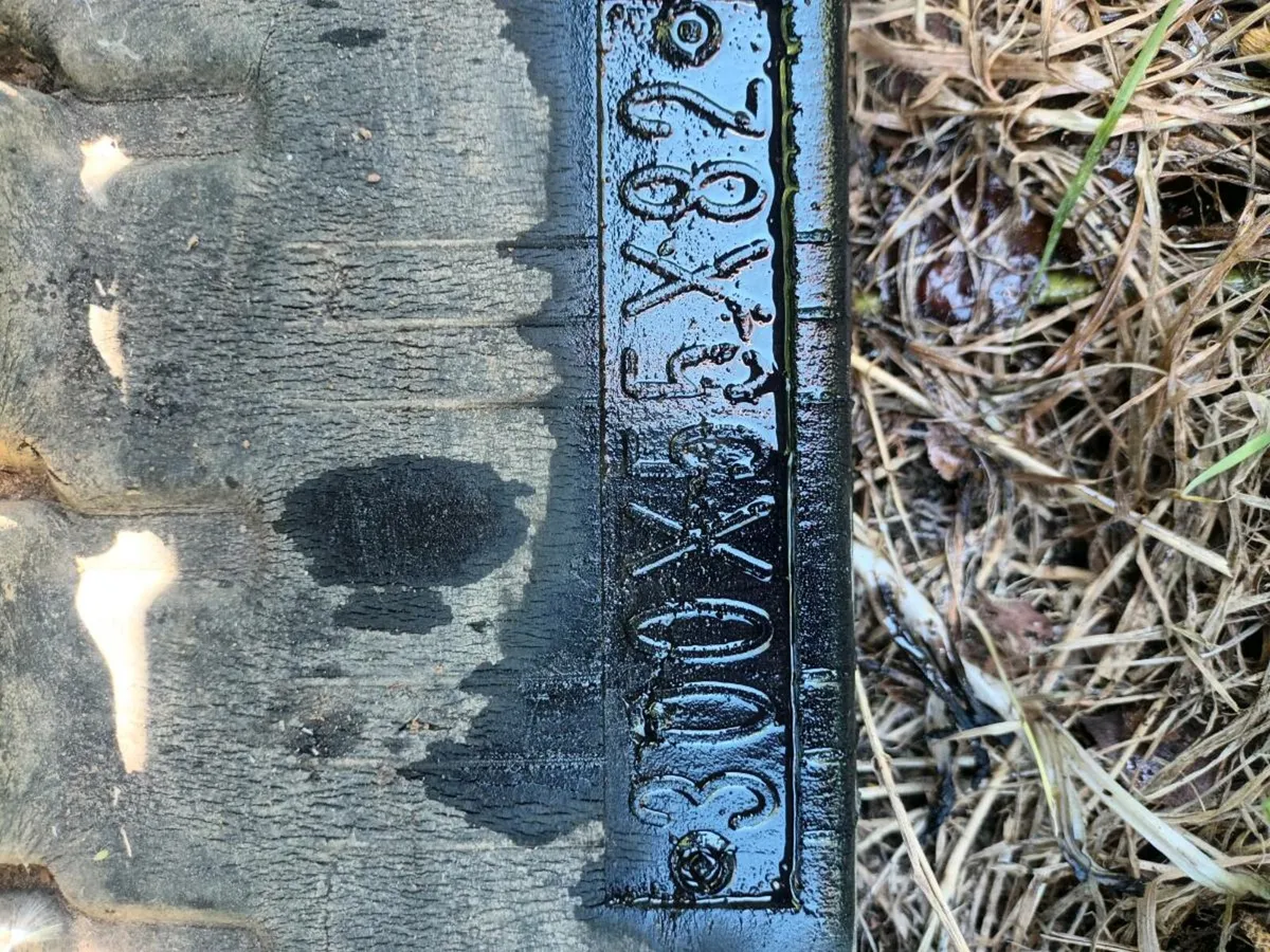 Tracks - Image 2