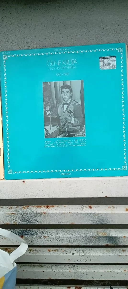 Records - Image 4