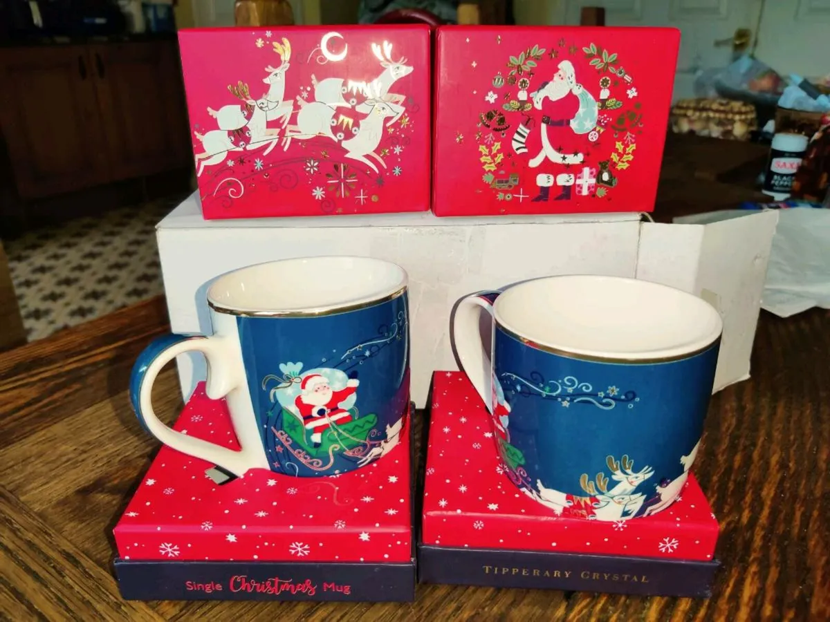 TIPPERARY CHRISTMAS MUGS, In 9CT Gold ! - Image 4