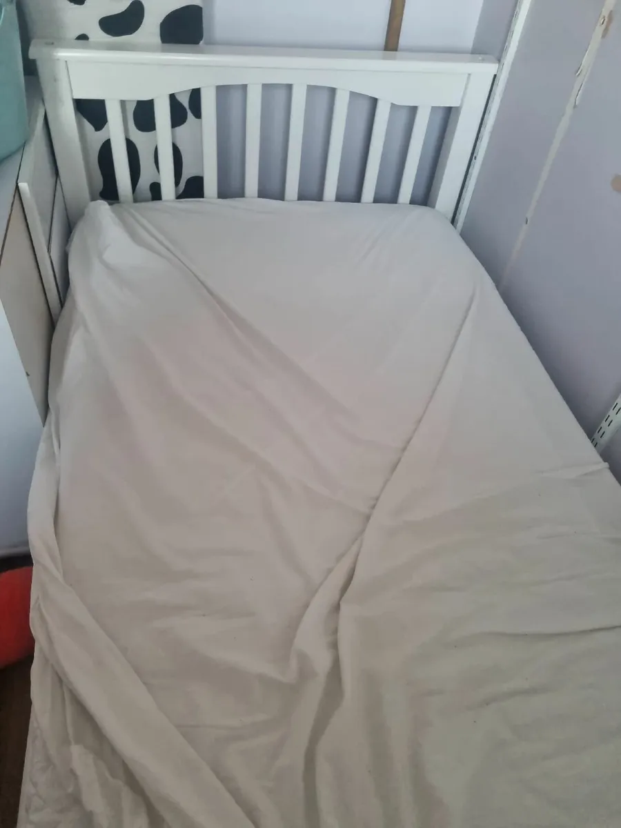 Single bed free to take away - Image 2
