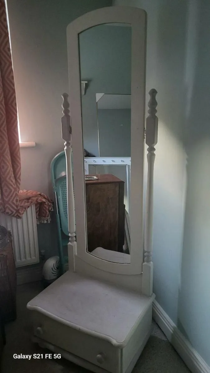 large mirror with storage - Image 4