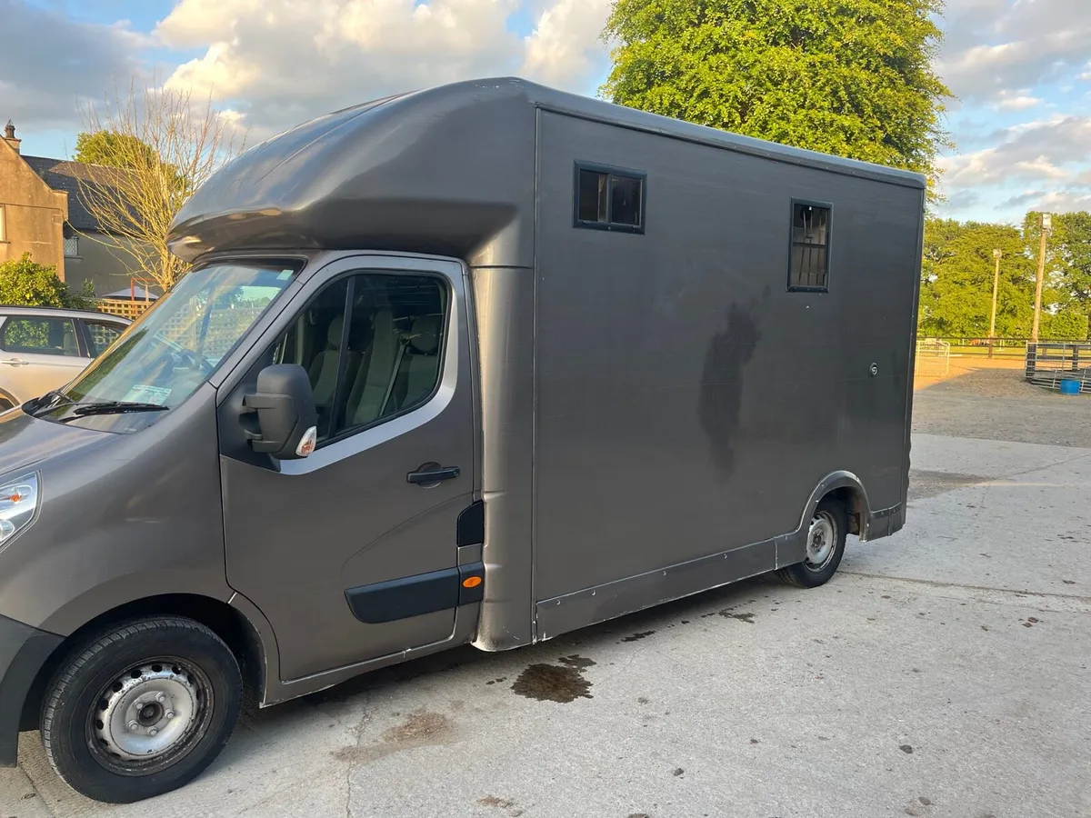 Renault 2box - Image 3