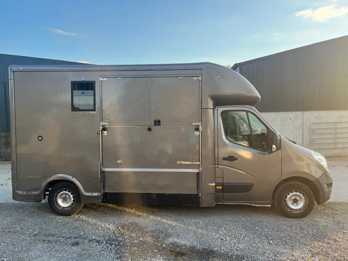 Renault 2box - Image 4