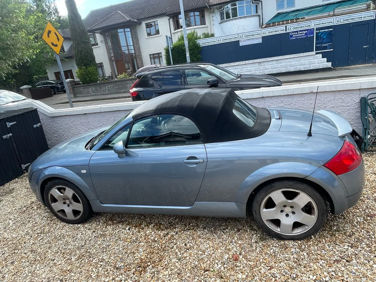 Audi TT convertible - Image 4