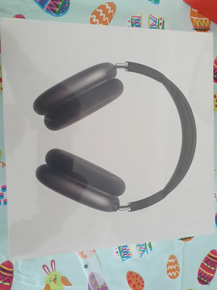 Airpods max - Image 1