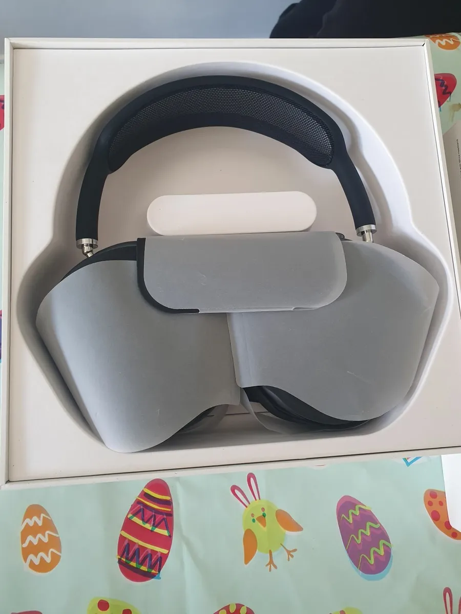 Airpods max - Image 3