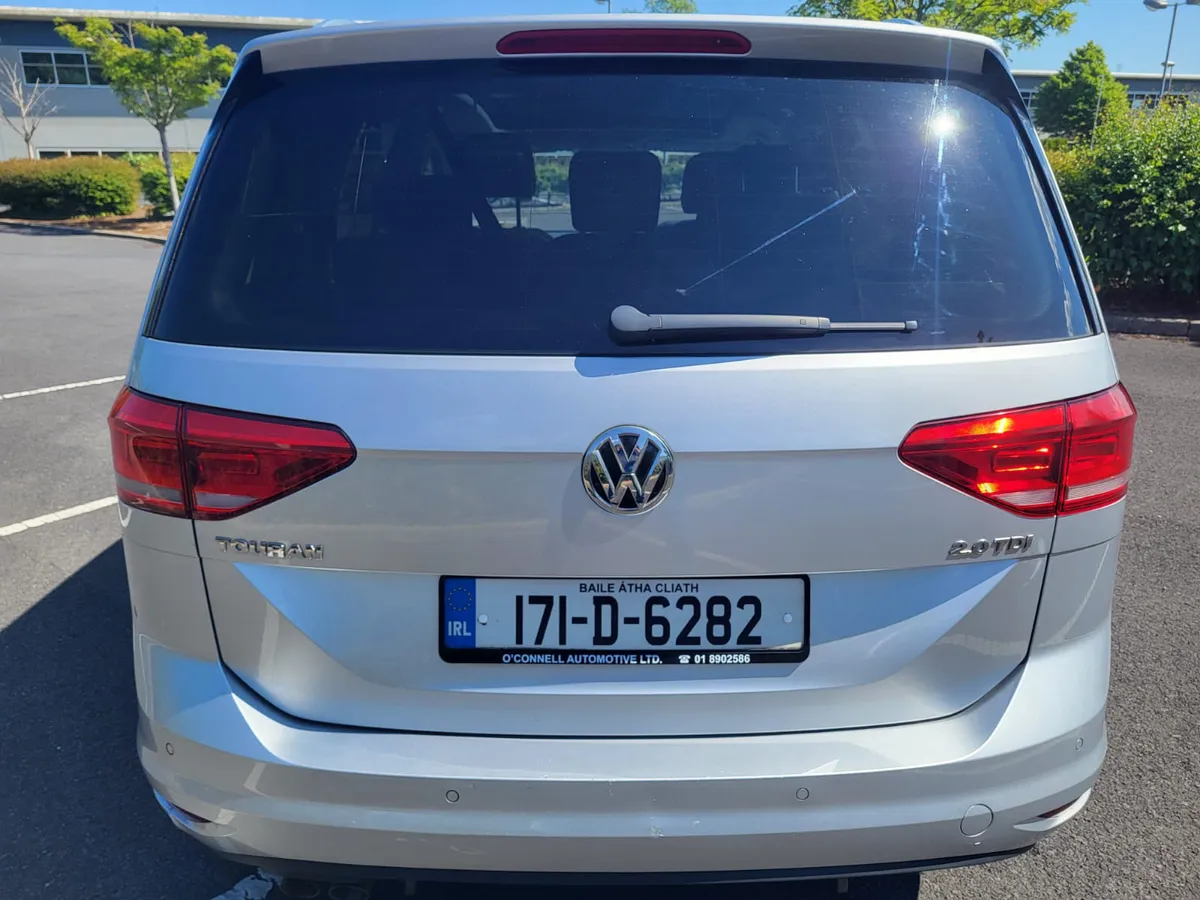 2017 VOLKSWAGEN TOURAN 2.0 TDI HIGHLINE LOW MILES - Image 4